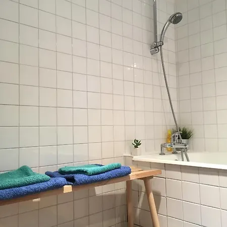 Les Caz'elles Bed & Breakfast